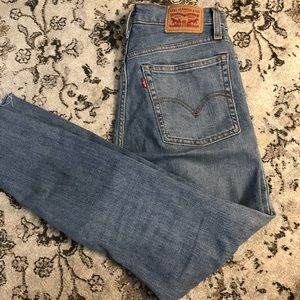 Levi stretch skinny jeans